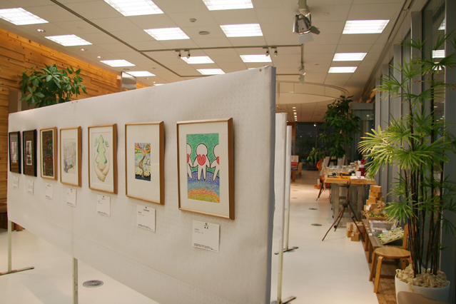 art03.jpg