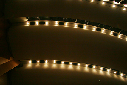 hall018.jpg