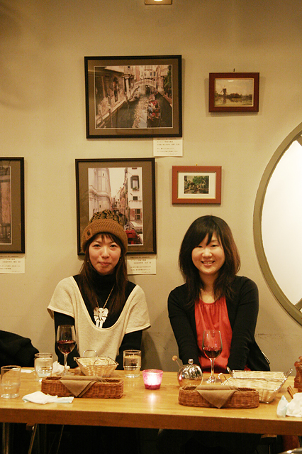 girls07.jpg