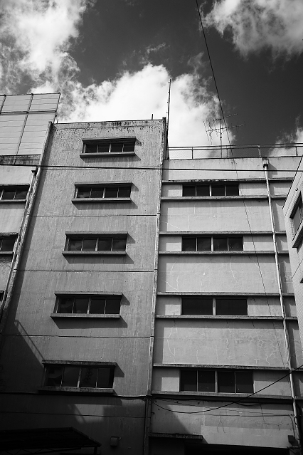 mono_0003.jpg